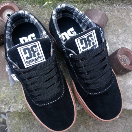 Venpermuto tenis, productos de línea, hombre y mujer, charlemos.... 